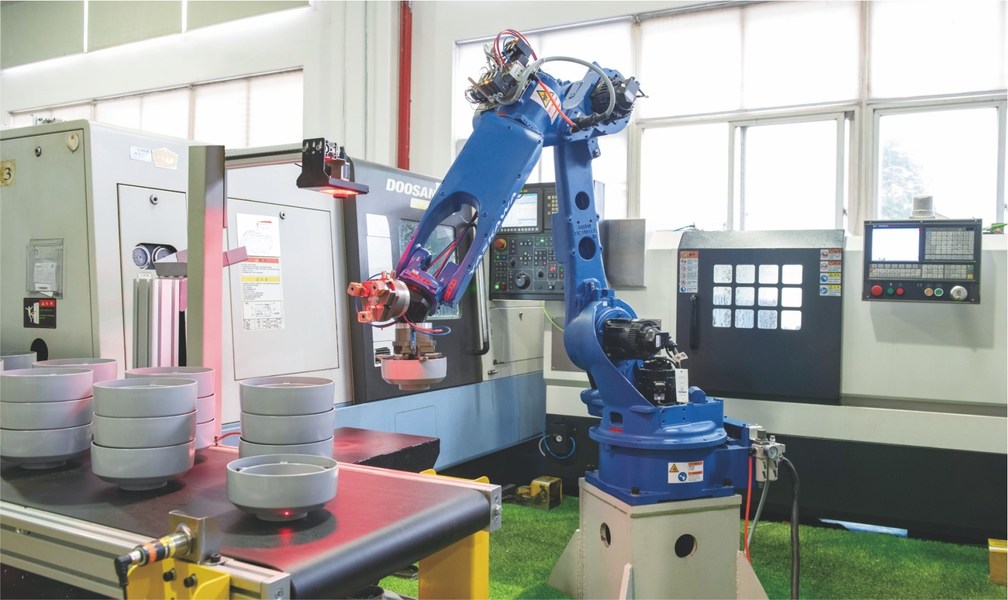 Warom Technology Incorporated Company निर्माता उत्पादन लाइन